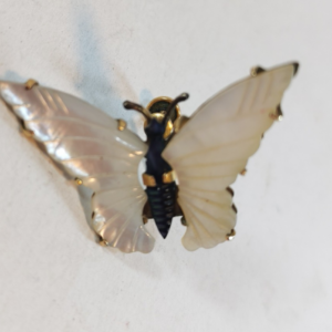 1/20 12K gold filled Screw Back Earrings butterfly mother of pearl 1 piece only