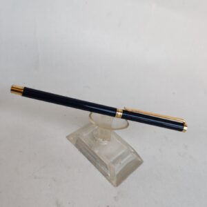 Vintage SFR Fountain Pen Made in Japan mini fountain pen slim rare sold by Sweilems in Amman