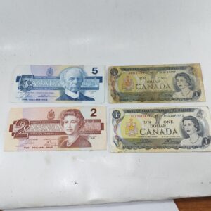 Lot of 4 vintage Canadian banknotes