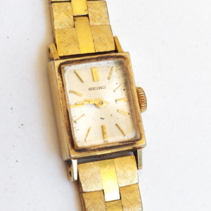 Vintage Women Seiko Hand Winding 17J 15X18mm case sold by Sweilems in Amman