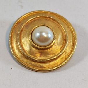 Matte Gold Tone Round Spiral Faux Pearl Brooch 1.9"