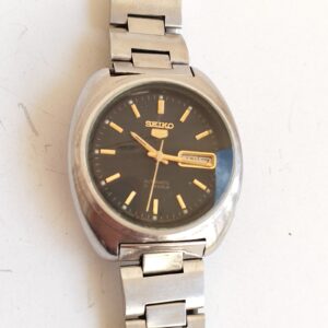 Vintage Seiko Automatic Men's watch 44mm 7009-876A sold by Sweilems in Amman