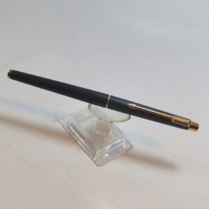 parker classic arrow 180 flighter fountain pen Made in UK IE Year 1984 sold by Sweilems in Amman