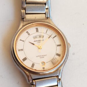 vintage Casio Argent MTW-120 watch / not tested