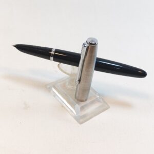 Parker 21 Fountain Pen black color never inked USA sold by Sweilems in Amman