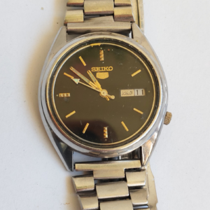 Vintage SEIKO 7019A Black dial Automatic 21J Mechanical Men's Watch Japan sold by Sweilems in Amman