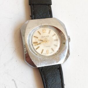 Omax swiss Manual Winding Vintage Women s Watch sold by Sweilems in Amman