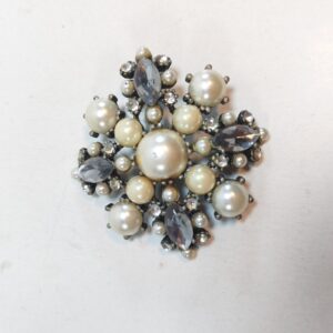 Silver Tone Rhinestone Faux Pearls Brooch Flower Unmarked Pin 2.2"