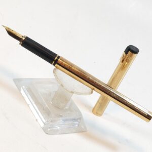 Vintage Sheaffer Fountain pen, damaged Gold Electroplated USA