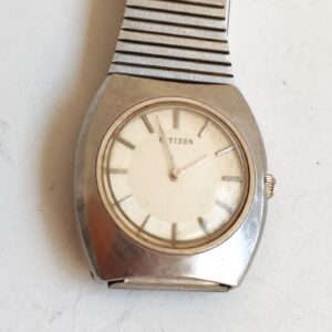 vintage Citizen stainless steel watch with a minimalist dial sold by Sweilems in Amman