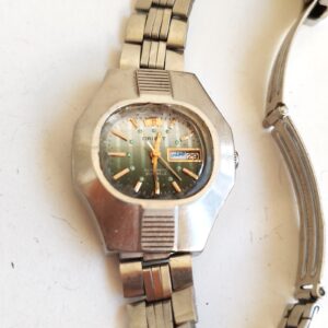 Vintage Orient Automatic 21J Day Date Cal 01940 Ladies Wristwatch 4repair sold by Sweilems in Amman