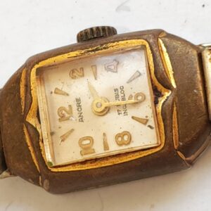 vintage Ancre 17 Rubis ladies' mechanical wristwatch sold by Sweilems in Amman