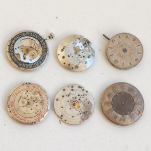 Lot of 6 Vintage Mechanical Watch Movements - Not Working - For Parts -Lot#11702