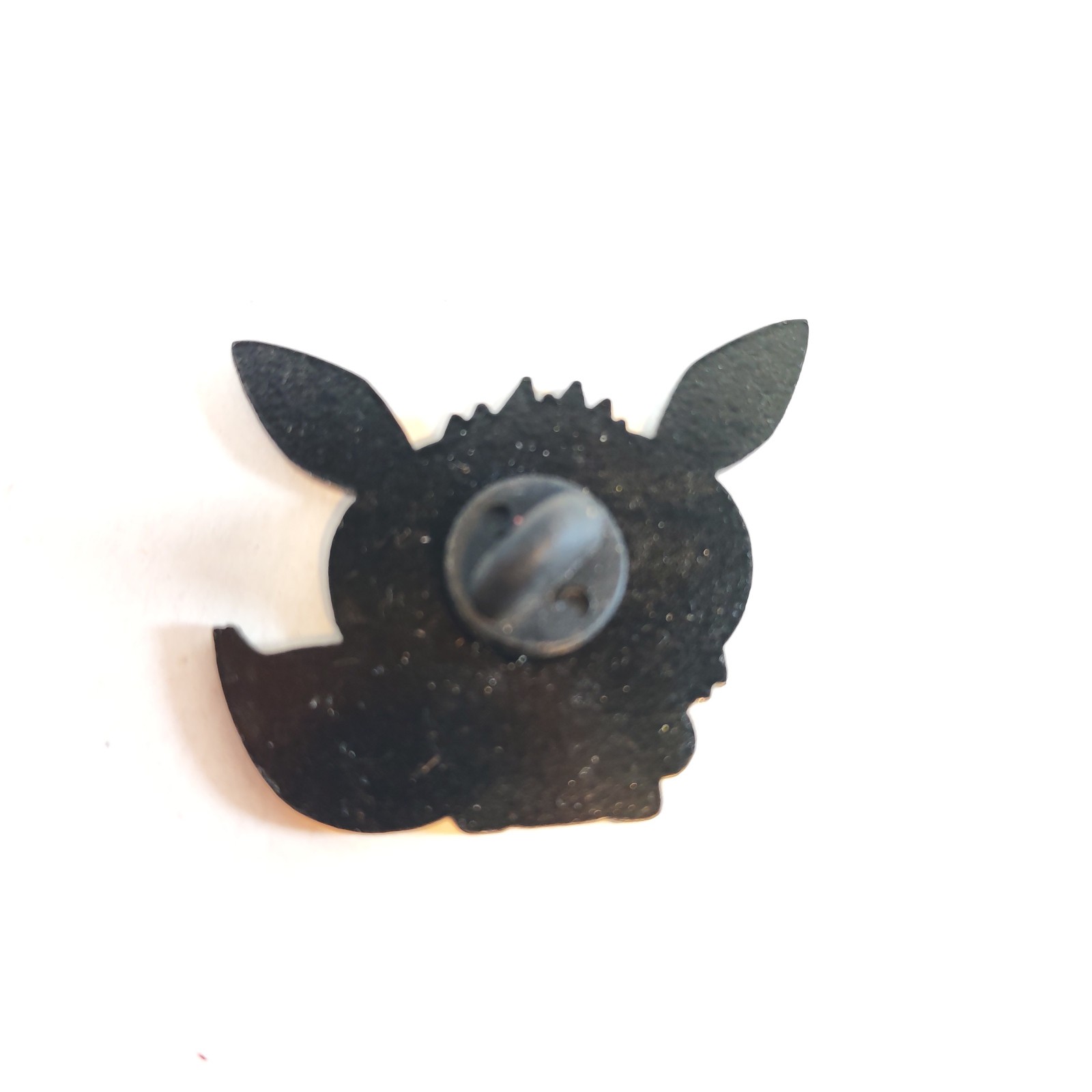 Pokémon Eevee enamel pin 1 2 detail photograph
