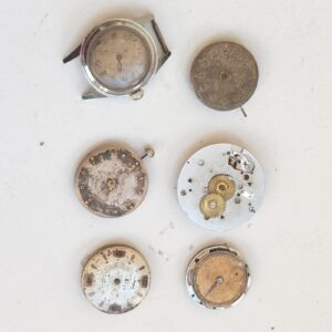 Lot of 6 Vintage Mechanical Watch Movements - Not Working - For Parts -Lot#11695