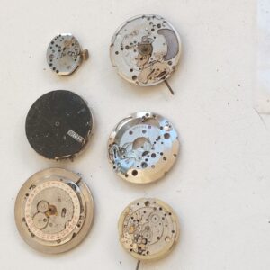 Lot of 6 Vintage Mechanical Watch Movements - Not Working - For Parts -Lot#11678