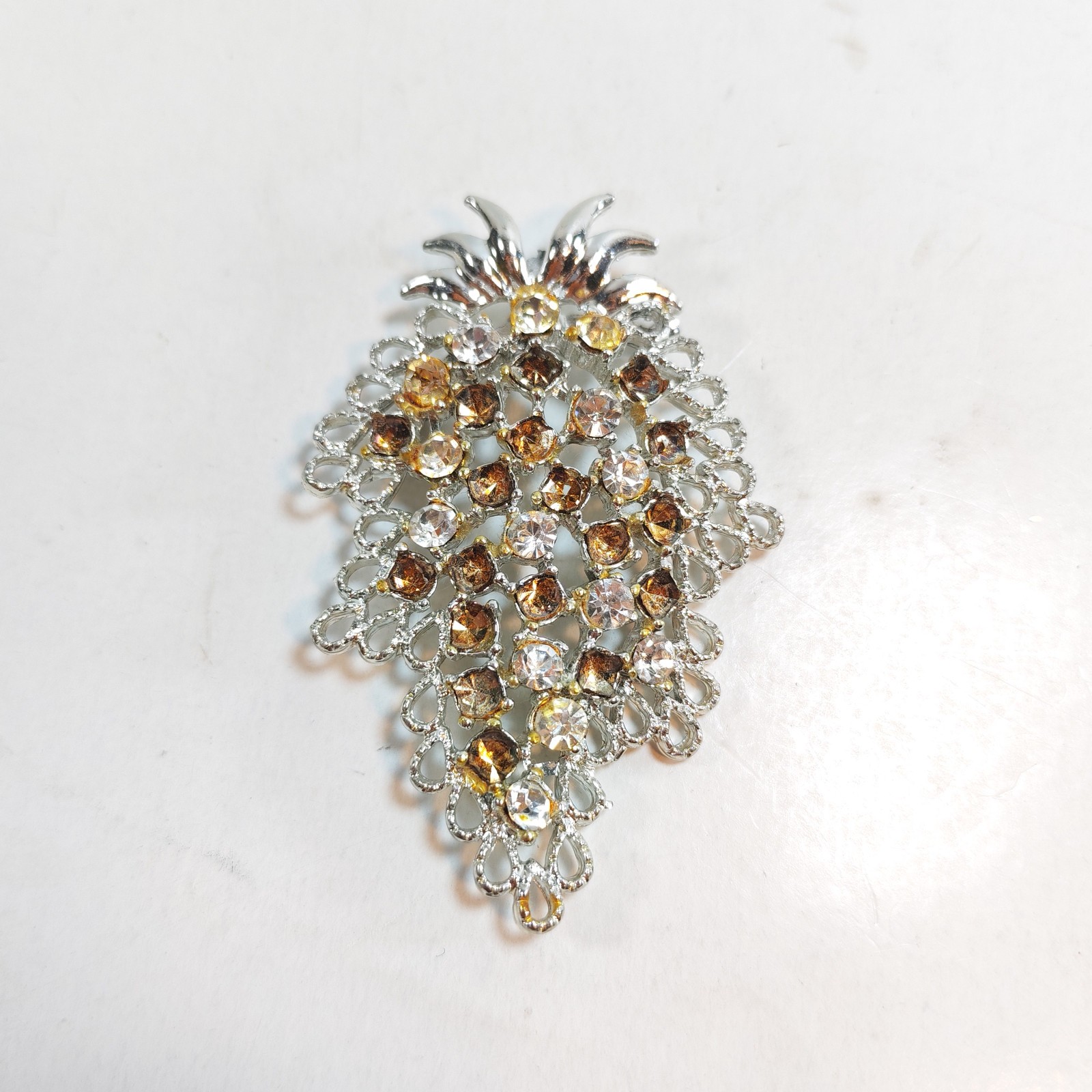 Pineapple shape brooch 2 sold by Sweilems in Amman