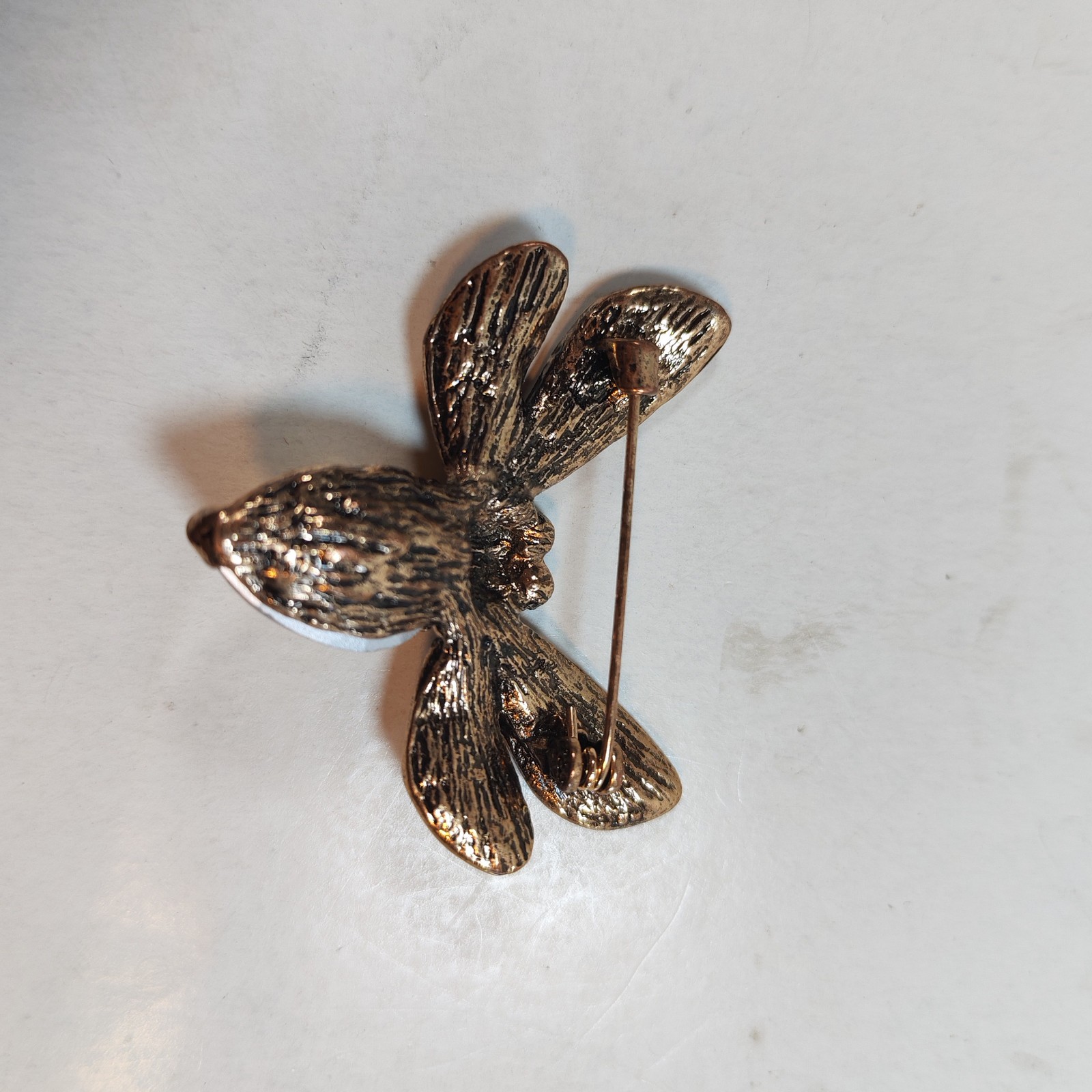 Rhinestone Vintage Bee Brooch Large Insect Pin Brooch 2 detail photograph