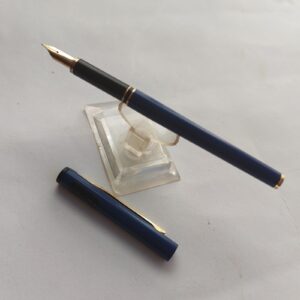 Sheaffer TRZ Blue Fountain Pen Made IN USA, F Nib