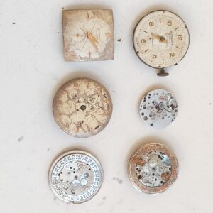 Lot of 6 Vintage Mechanical Watch Movements - Not Working - For Parts -Lot#11696