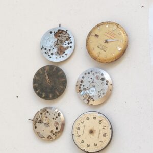 Lot of 6 Vintage Mechanical Watch Movements - Not Working - For Parts -Lot#11709