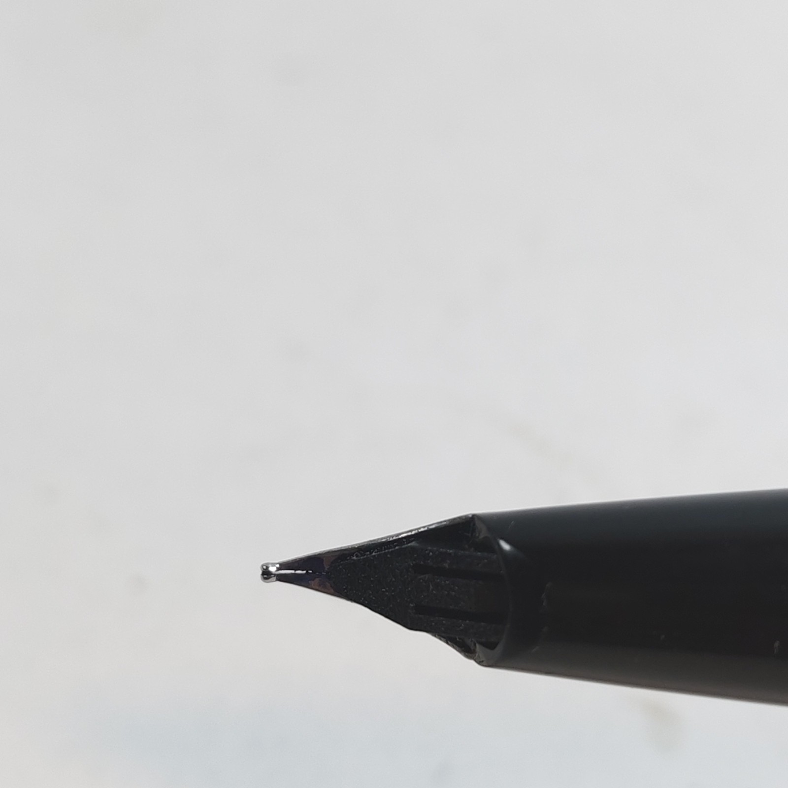 Sheaffer Imperial Fountain pen black color damaged nib detail photograph