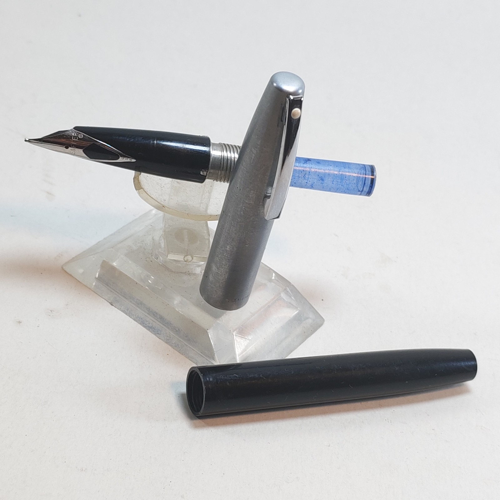 Sheaffer Imperial Fountain pen black color damaged nib detail photograph