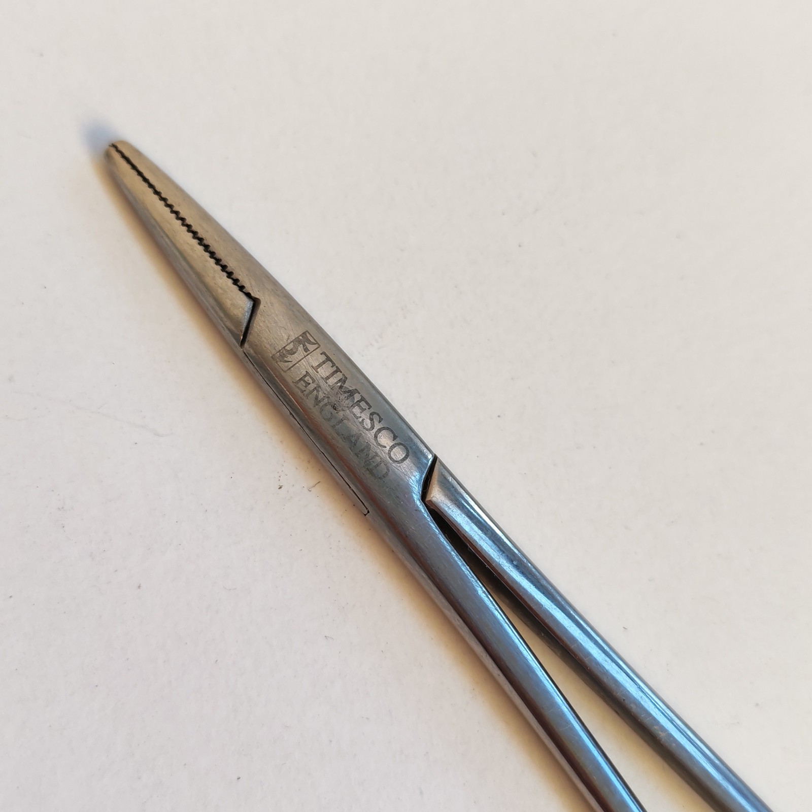 Timesco - England - NEEDLE HOLDER Surgical Instrument detail photograph