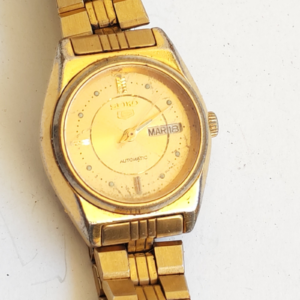 vintage women's Seiko 5 automatic watch 25mm sold by Sweilems in Amman
