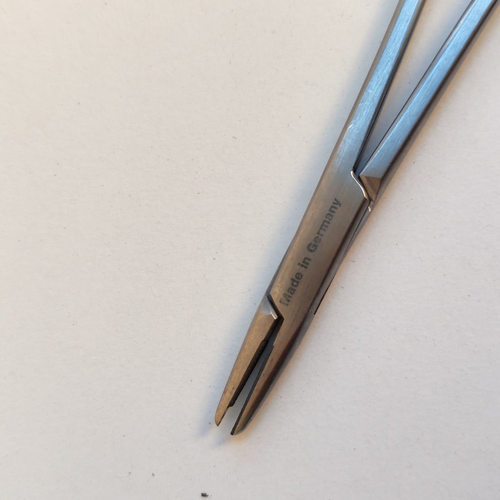 Rudolf RU 6050 - Germany- NEEDLE HOLDER Surgical Instrument detail photograph