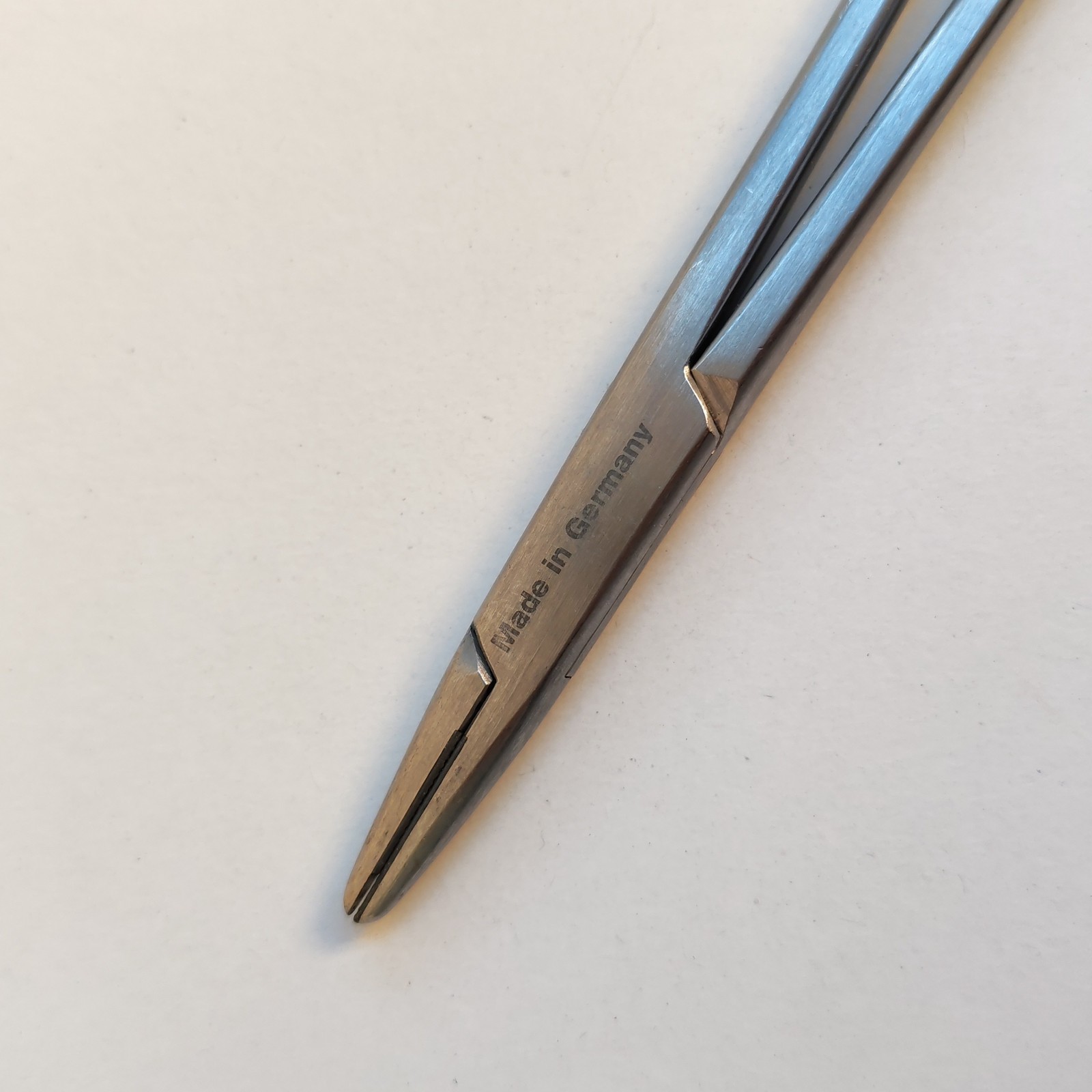 Rudolf RU 6050 - Germany- NEEDLE HOLDER Surgical Instrument detail photograph