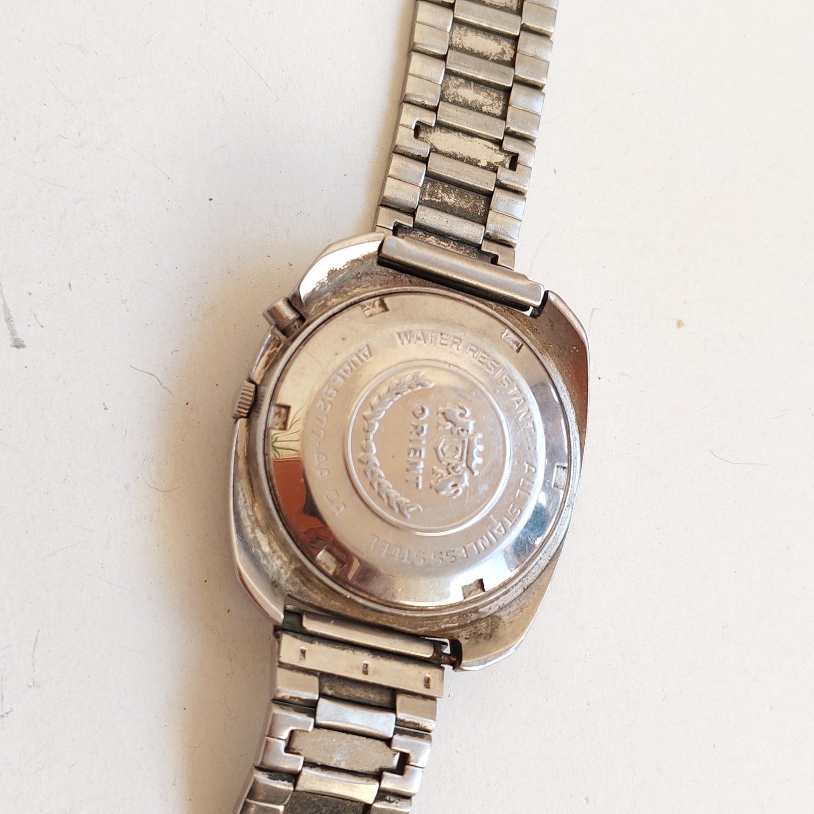 Vintage ORIENT Automatic 21 Jewels Japan Watch not Working detail photograph