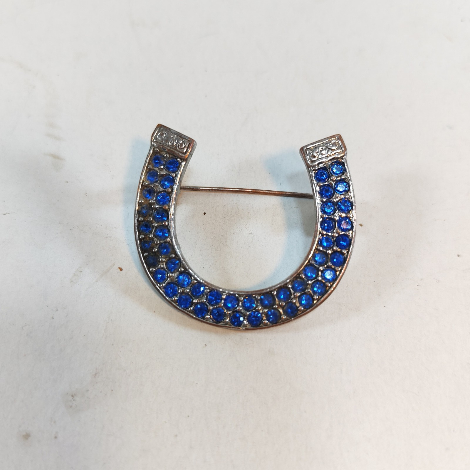 vintage horseshoe-shaped brooch 1 5 sold by Sweilems in Amman