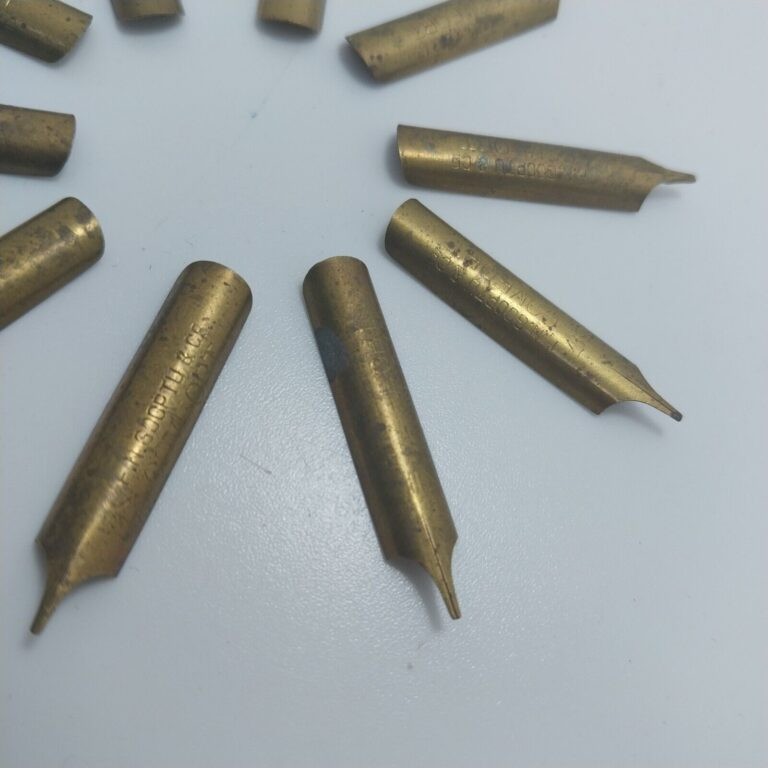 10 X NOS Vintage Brass Calligraphy Nibs F N Gooptu CP 317 INDIA detail photograph