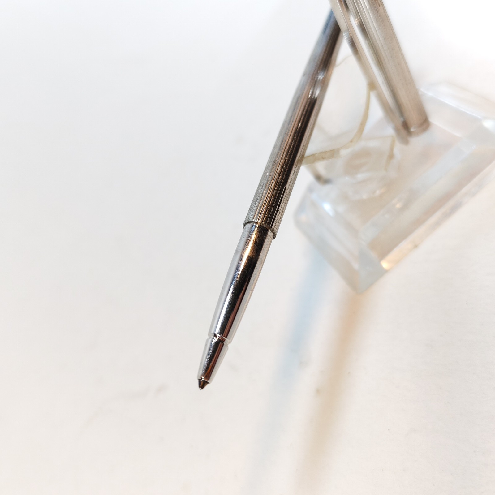 Thin Vintage Elysee BallPoint Pen Made in Germany Ref detail photograph