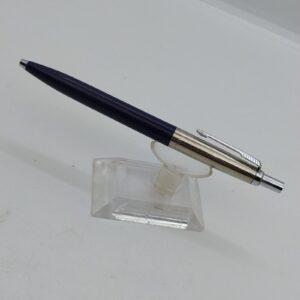 Vintage Pakira similar to parker jotter purple body sold by Sweilems in Amman