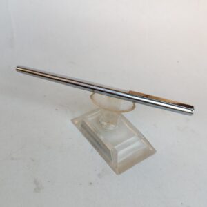 Vintage slim ballpoint pen with the letter B as logo sold by Sweilems in Amman