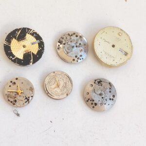 Lot of 6 Vintage Mechanical Watch Movements - Not Working - For Parts -Lot#11685