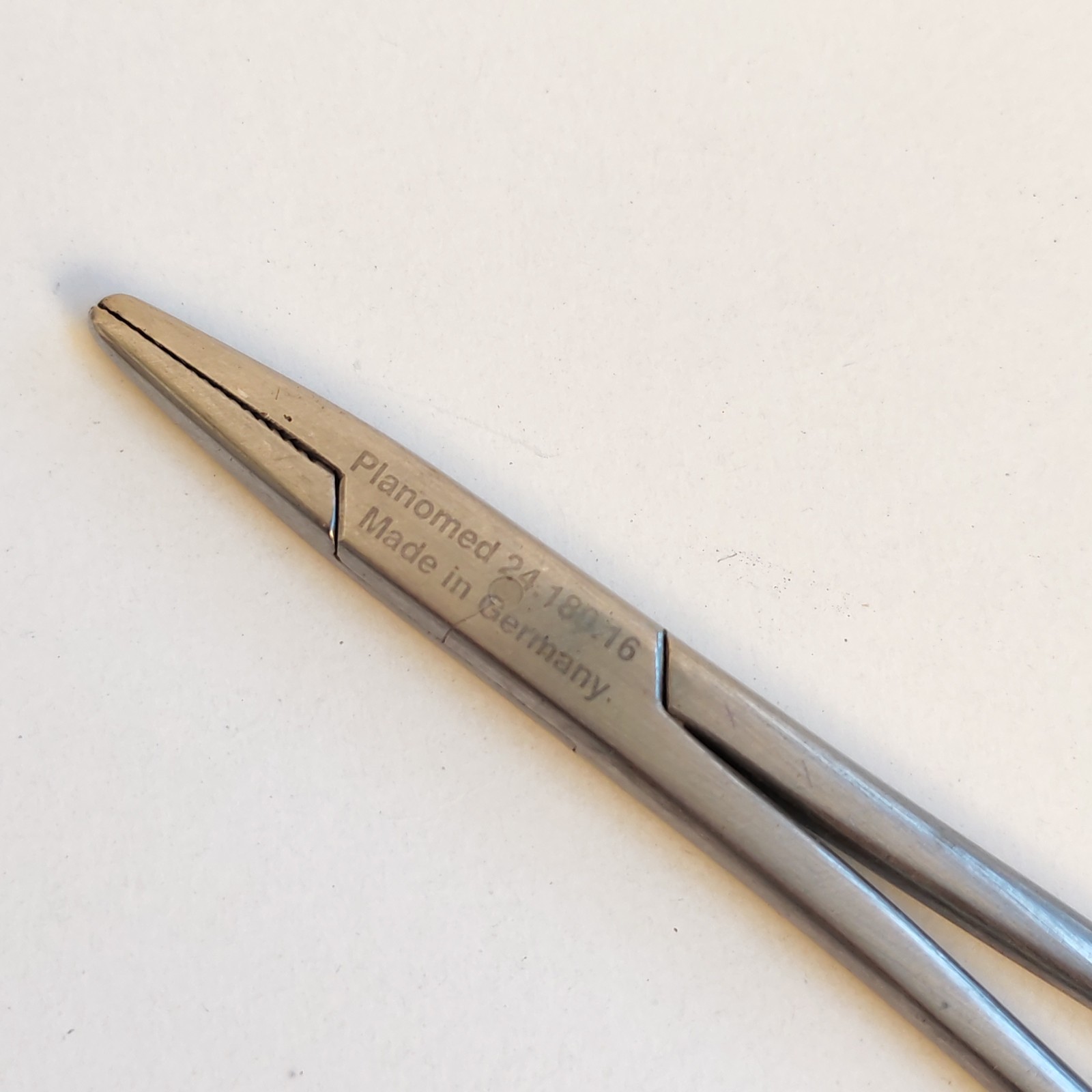 Planomed NEEDLE HOLDER Surgical Instrument - Germany detail photograph