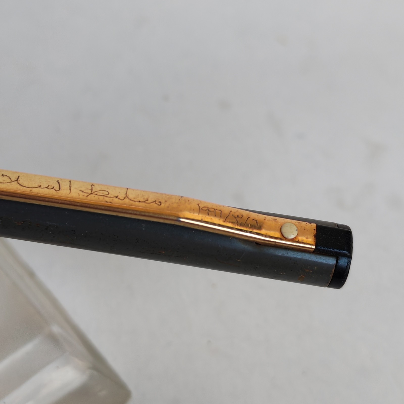Sheaffer fashion fountain pen grey body with scratches dent nib detail photograph