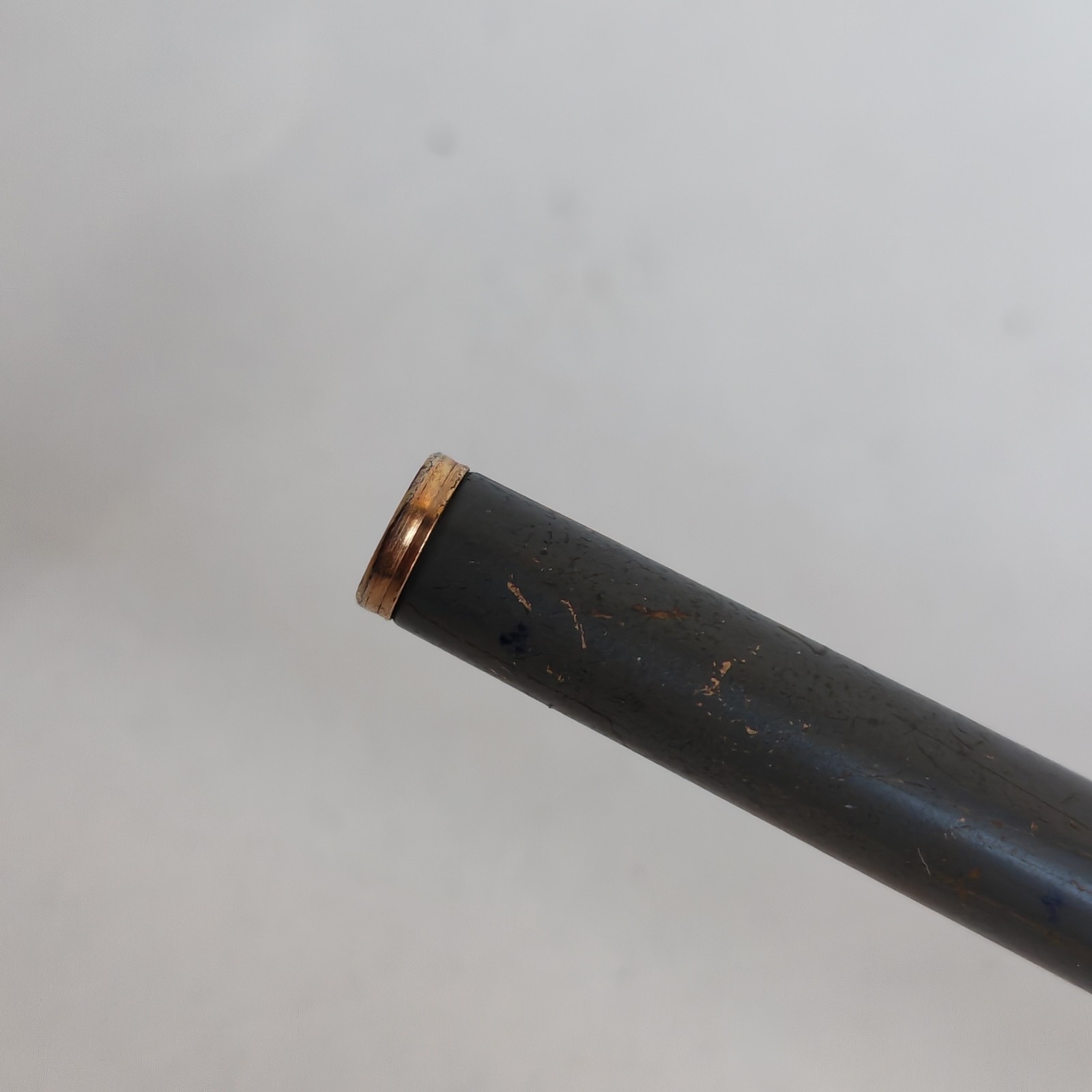 Sheaffer fashion fountain pen grey body with scratches dent nib detail photograph