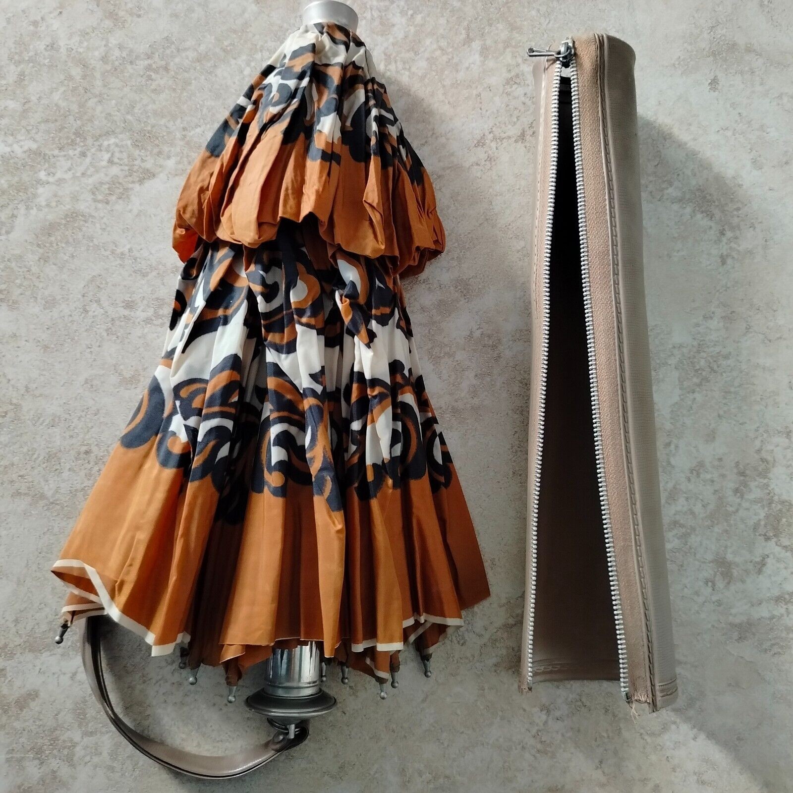 Vintage very rare Piccolo Hand umbrella very beautiful piece detail photograph