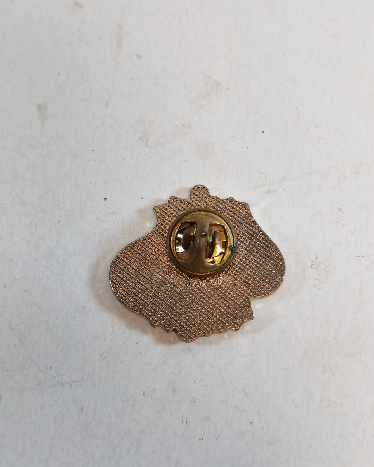 vintage Noel Pin Holiday Gold Tone Enamel Lapel 1 detail photograph