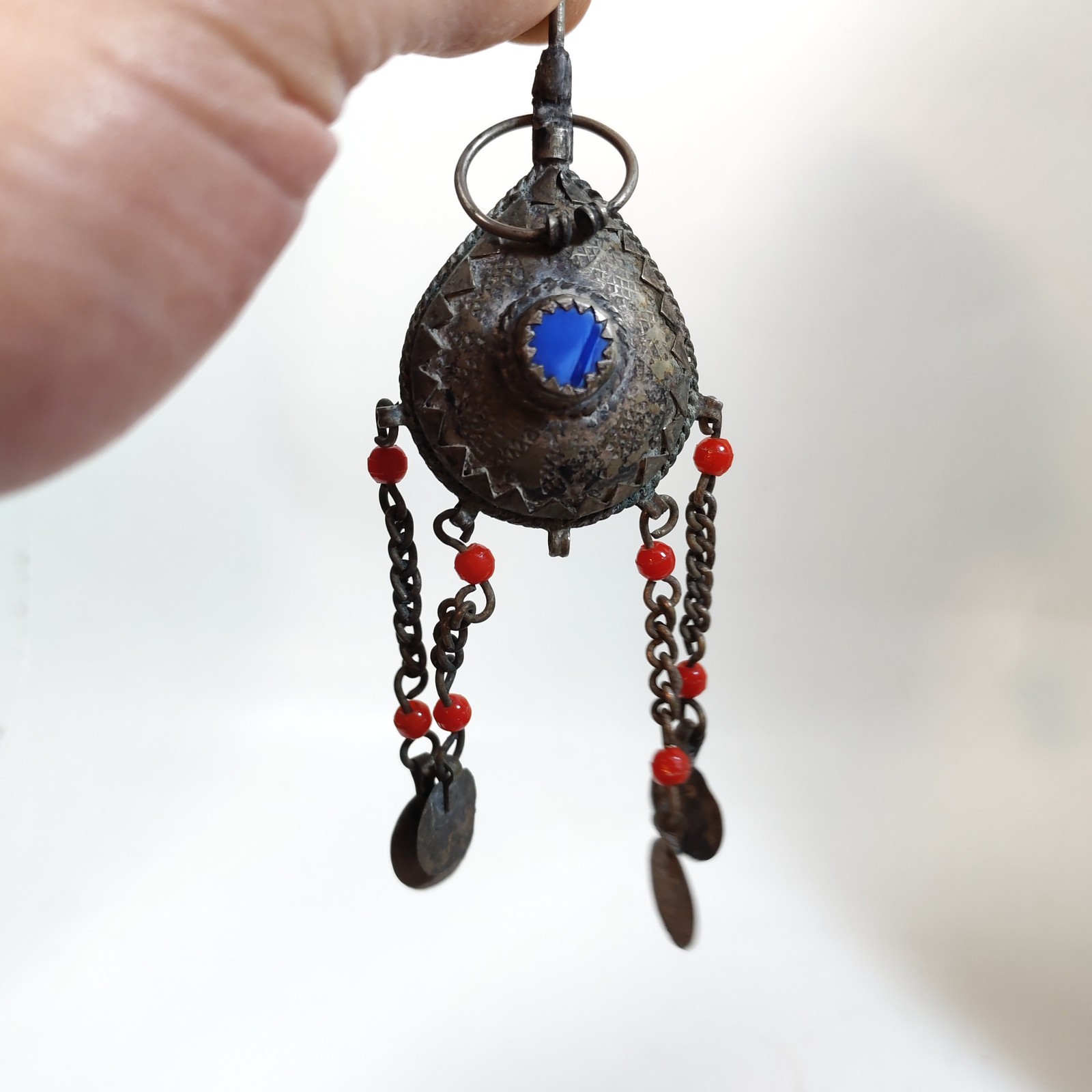 Vintage Rare Moroccan Berber Fibula Pendant Brooch detail photograph