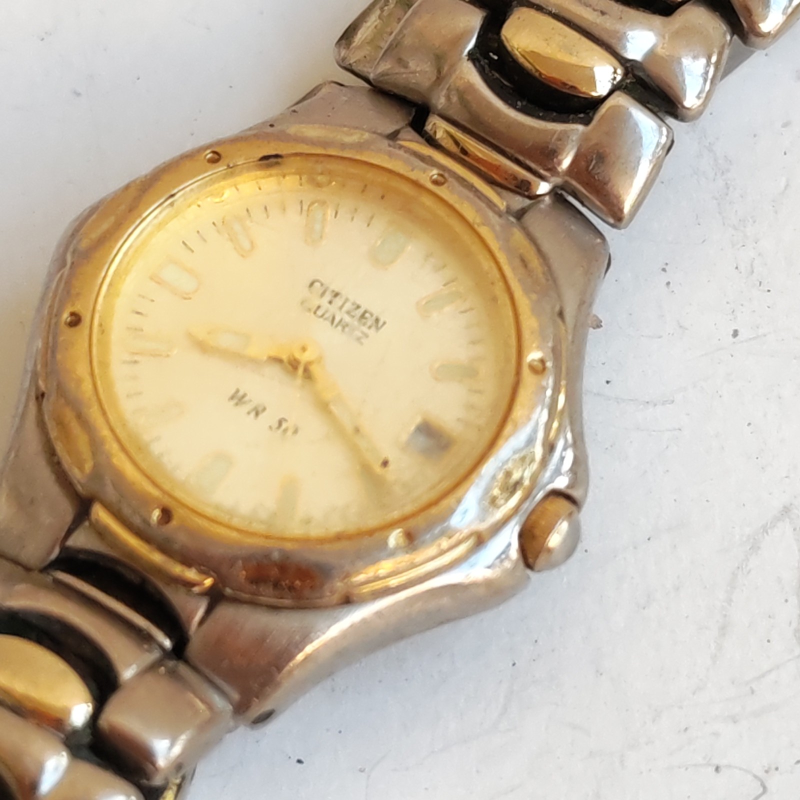 vintage Citizen WR50 quartz for parts detail photograph