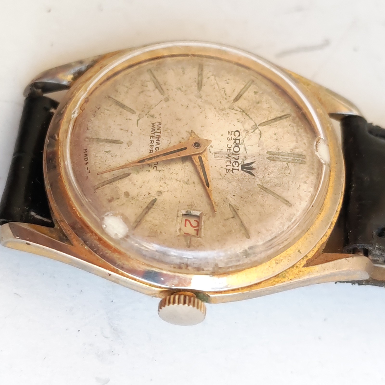vintage Cronel Hand Winding 23 Jewel 34mm needs service detail photograph