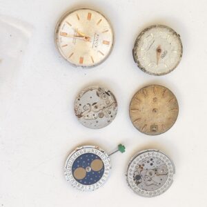 Lot of 6 Vintage Mechanical Watch Movements - Not Working - For Parts -Lot#11705