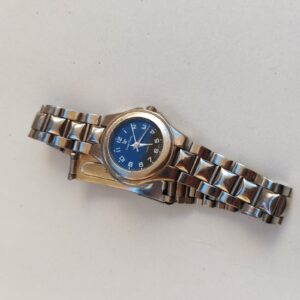 Louis Pierre. Women's analog quartz wristwatch 23mm
