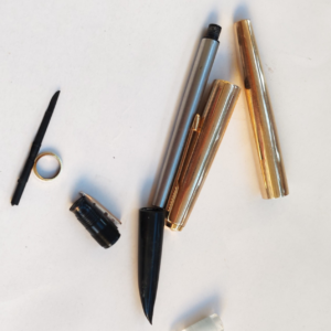 Vintage Parker 61 1 10 12 GF Cap Barrel 14K Gold Damaged Nib USA For PARTS sold by Sweilems in Amman